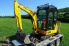 2002_jcb_8015_mini_excavadora_con_remolque